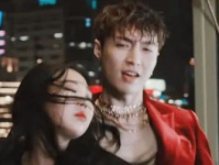娱乐吃瓜尹正是谁啊视频,揭秘尹正的多面人生